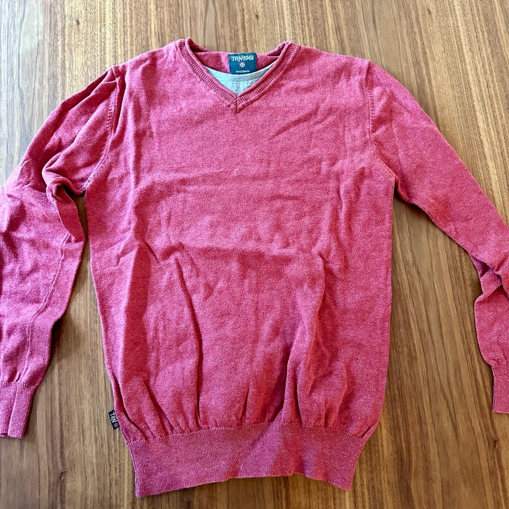 Boys knit sweater red v-neck TRN1961 size 12/13